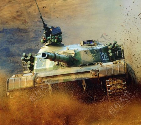 96式主战坦克图片