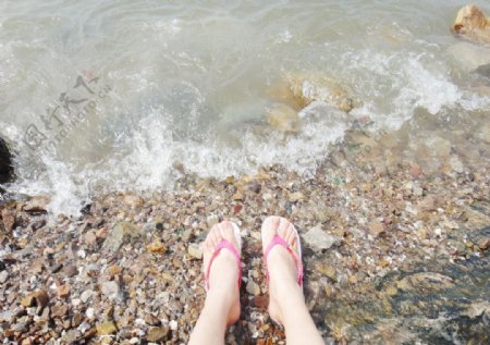 海边的小脚丫图片