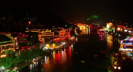 古城之夜图片