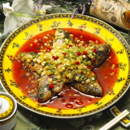 藿香泡菜鲫鱼图片