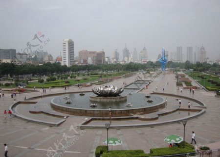 泉城广场济南泉标喷泉图片