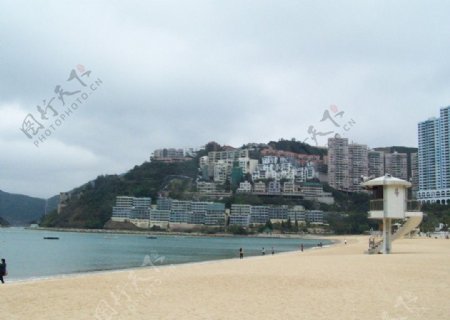 香港亚罗湾沙滩旁成龙的住房图片
