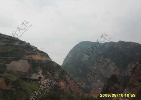 青海山影图片