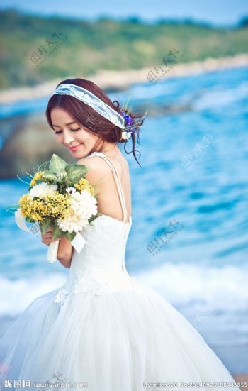 海景婚纱样片图片