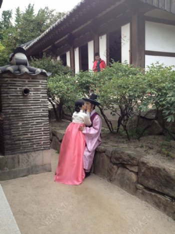 韩服婚纱照图片
