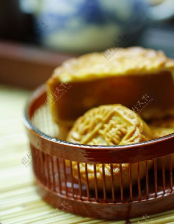 月饼美食中秋照片餐饮照片摄影图片