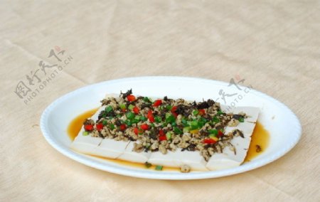 榄菜肉松蒸豆腐图片