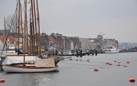 Flensburg弗伦斯堡城市港口的船只图片