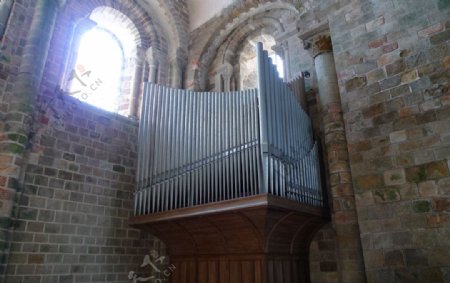 教堂的管风琴图片
