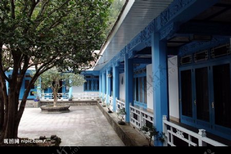 台灣慈湖蔣介石陵寢右側參觀迴廊图片