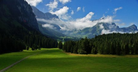 瑞士的山图片