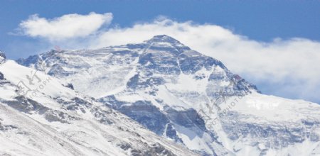 西藏珠穆朗玛峰非高清图片