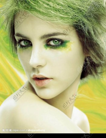 绿发女性图片
