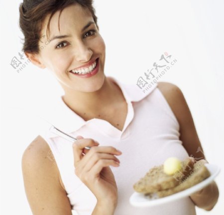 吃早餐的女人图片