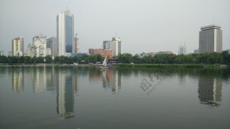迎泽湖图片