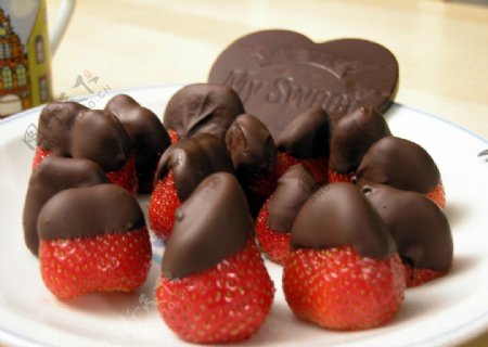 德国草莓巧克力图片