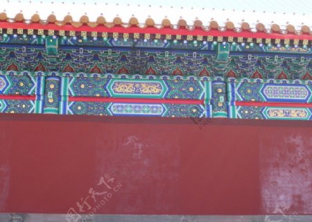 哈尔滨文庙的红墙图片