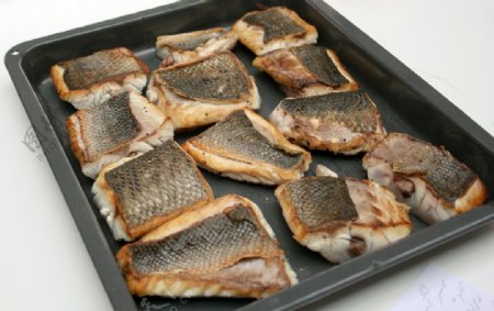 烤鱼腩图片