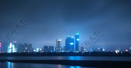 湘江夜色冷图片