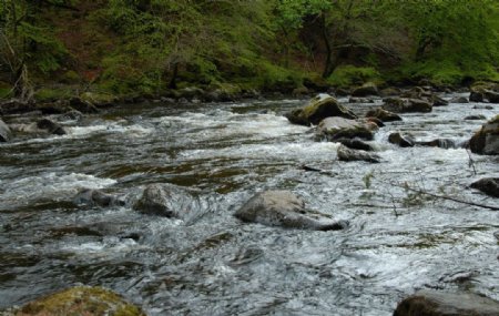 苏格兰高地河流图片