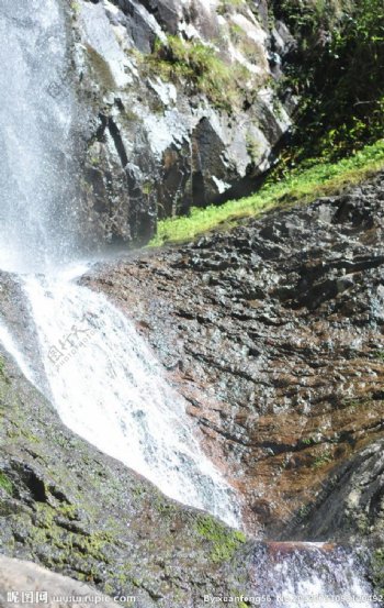 温州炉山瀑布风景图片