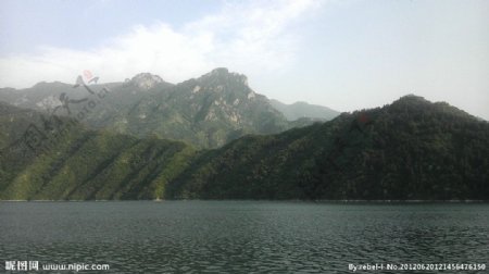 山水风景雾灵山山峰大好河山图片