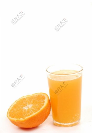 一杯橙汁图片