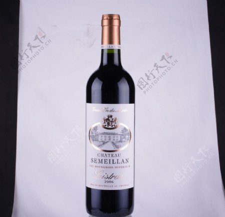 圣米兰城堡干红葡萄酒图片