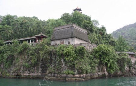 三峡边古建筑图片