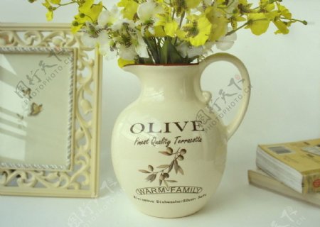 橄榄花瓶水罐图片