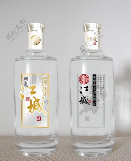 江城春酒瓶图片