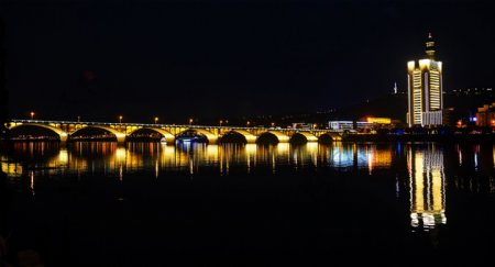 橘子洲大桥夜景