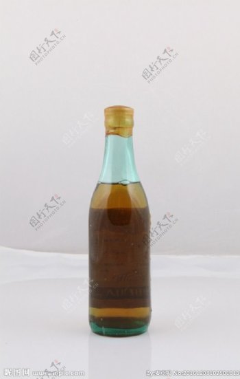 豹骨酒酒瓶