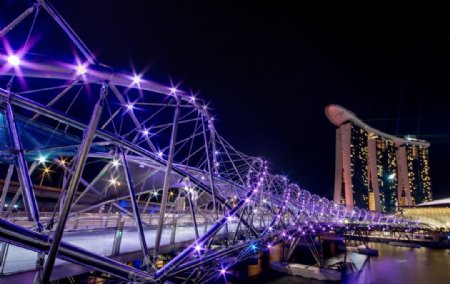新加坡桥梁紫色夜景