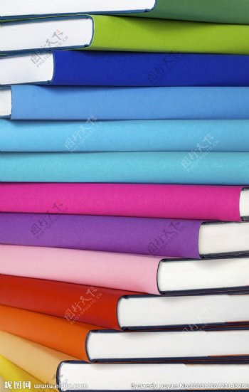 各种颜色的书本高清