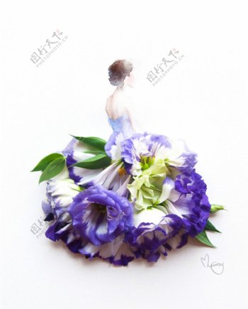 紫色花朵灵感抹胸礼服设计图