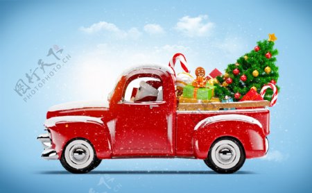 卡通汽车里的圣诞树和礼物图片