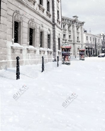 飘雪花的异国大街影楼摄影背景图片