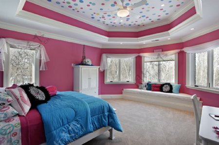 粉红色风格卧房装修设计图片