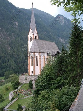 深山中的教会