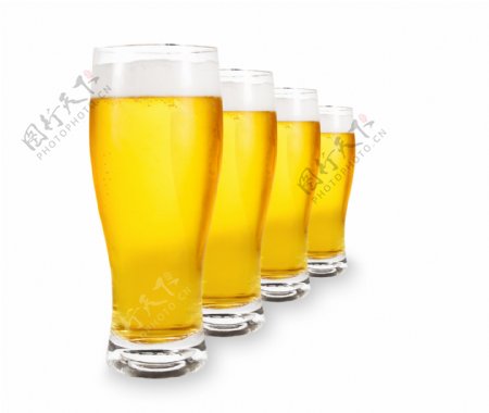 4杯啤酒图特写图片