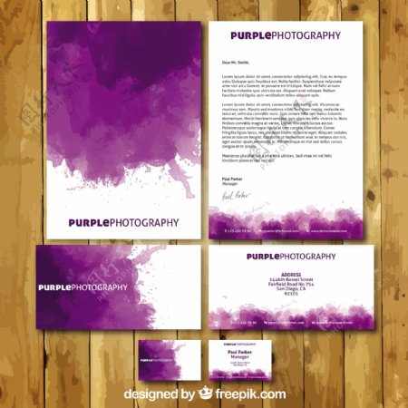紫色的水彩文具
