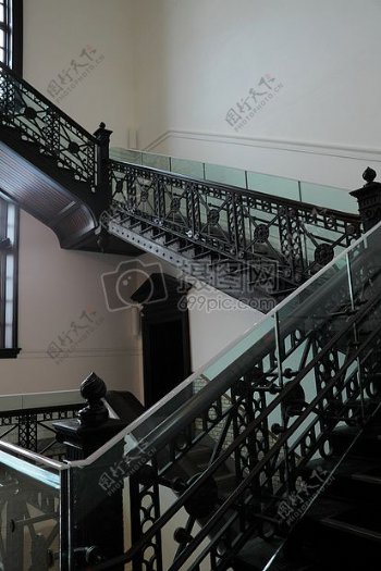 金属白黑老铁楼梯日本艺术装饰东京主题楼梯上野宝珠