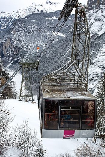 雪景观山阿尔卑斯山瑞士运输主题架空