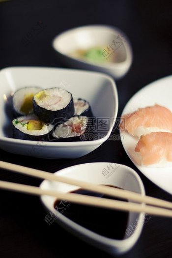 食品餐厅晚餐午餐鱼亚洲美味饭好吃foodporn美味寿司筷子
