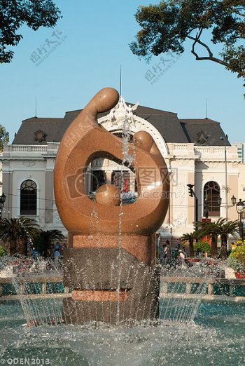 喷泉在歌剧院