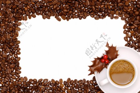 咖啡豆边框与美味咖啡图片