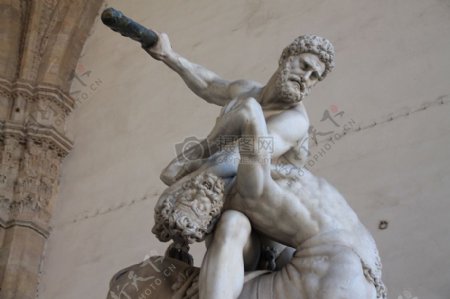 意大利的大理石雕像