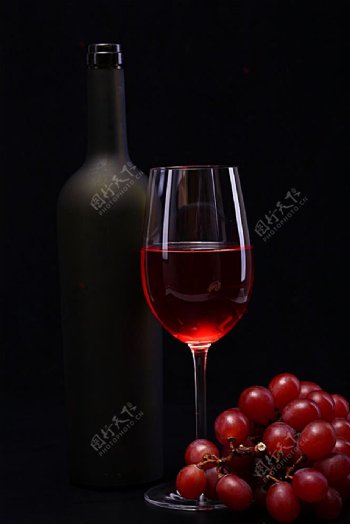 葡萄酒与红提高清图片