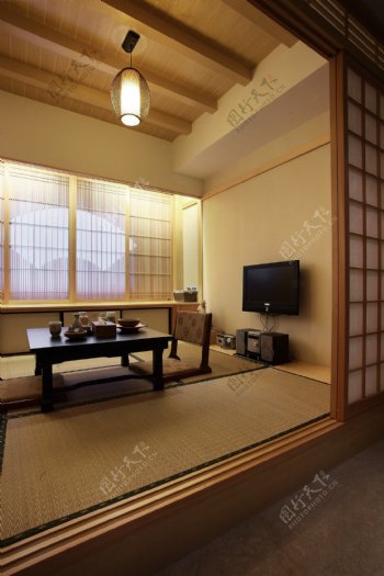 简约日式客厅装修效果图